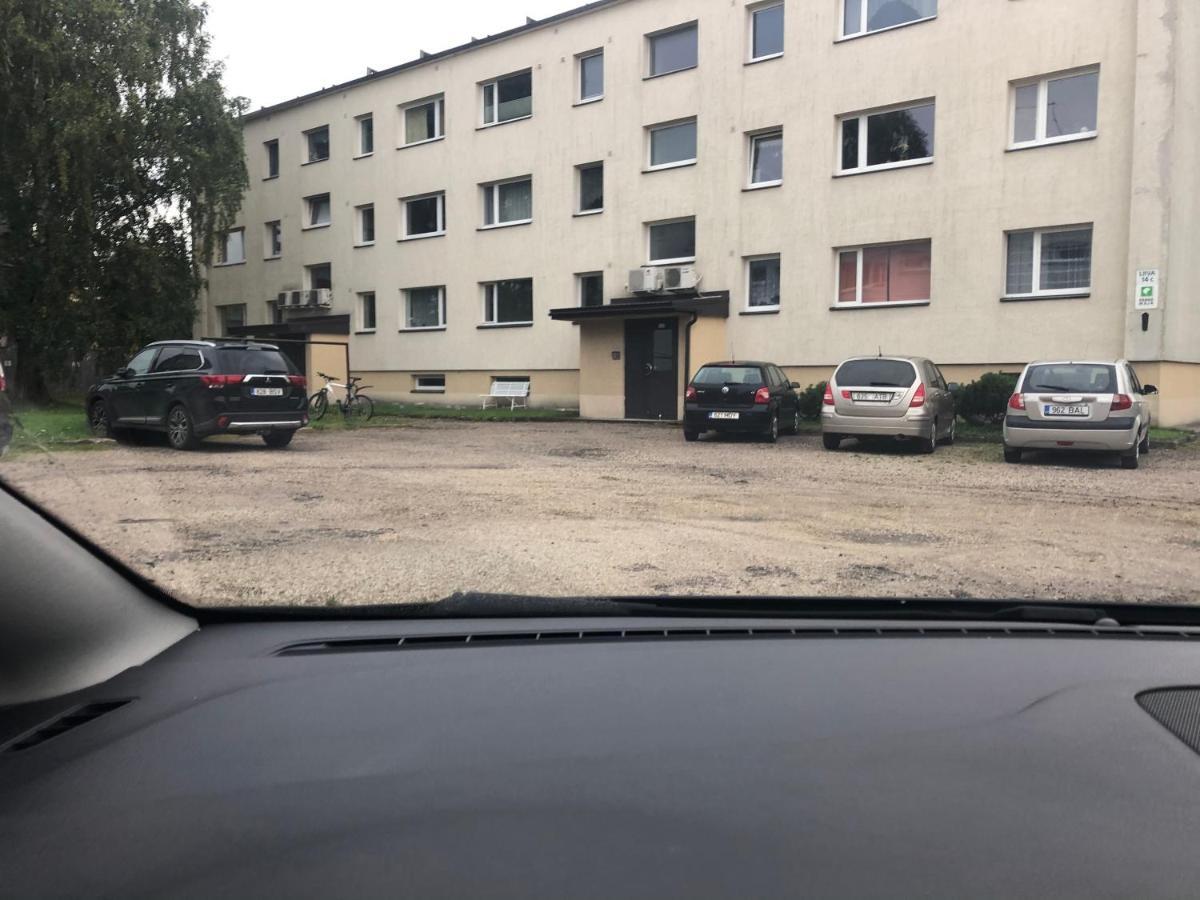 Modern Cozy 2 Bedroom Apartment Near City Center Pärnu Exterior foto